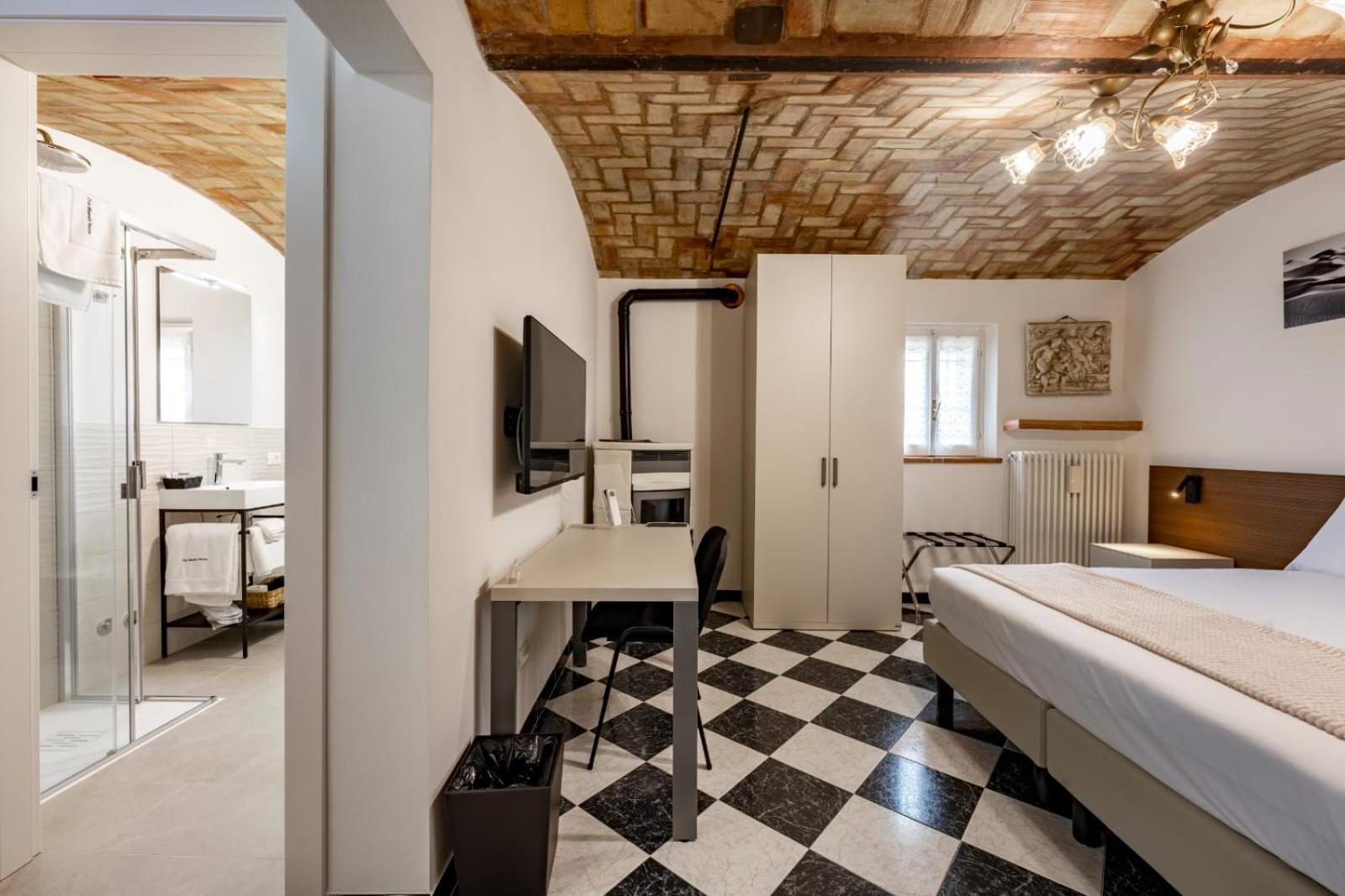 Due Maesta Home Реджонель-Эмилия Экстерьер фото